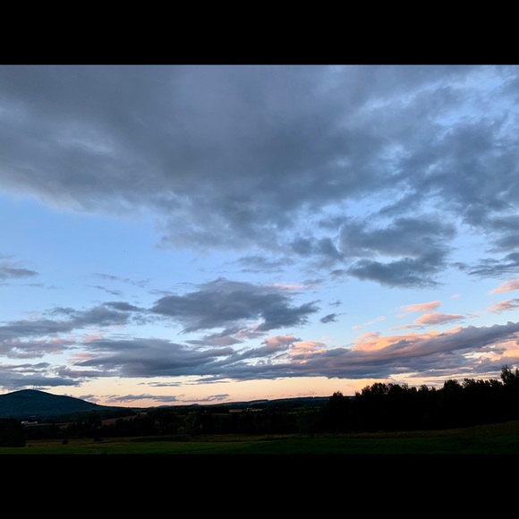 Meet your Posher, Katie - Picture 1 of 1